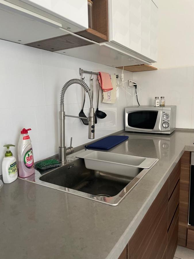 Ashdod City Center 2-Rooms Apartment, 15Min Walk To The Beach Exterior photo